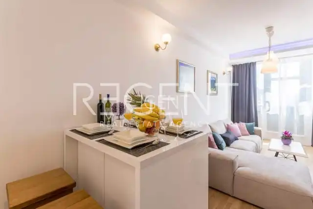 Split, Žnjan - Luksuzan dvosoban penthouse 70 m2 sa terasom