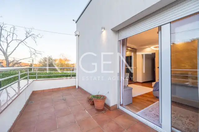 Záhřeb, Šestine - Vynikající penthouse v městské vile 123 m2 k pronájmu