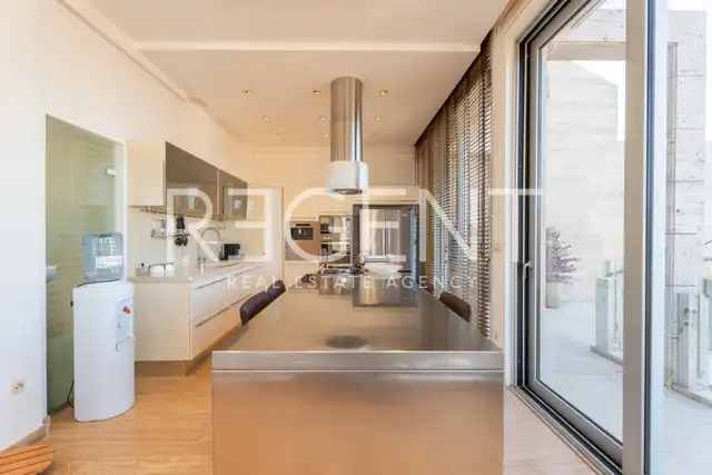 Dubrovnik, Lapad - Luksuzan četverosoban penthouse s krovnom terasom