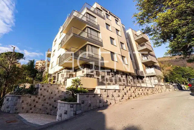 Kvarner, Opatija - Moderan penthouse s krovnom terasom, novogradnja 197 m2