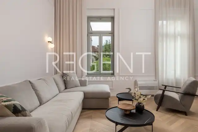 Opatija, Centar - Luxuriöse Wohnung in einer Villa in einzigartiger Lage, 73 m2