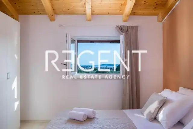 Istrien, Fažana - Villa mit Pool 180 m2