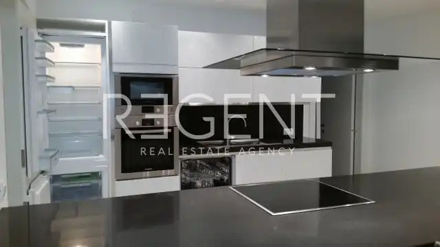 Korčula, Žrnovo - Villa au premier rang de la mer 280 m2
