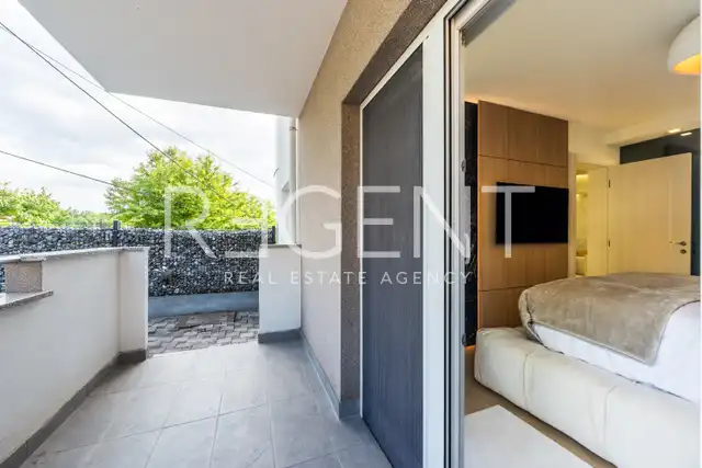 Zagreb, Šestine - Stan 125 m², renoviran, vrt, parking