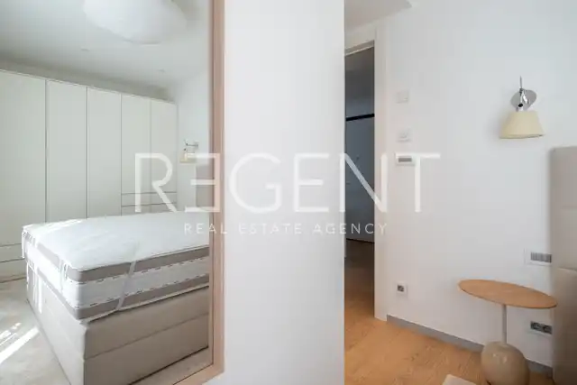 Split, Žnjan - Luxurious two-bedroom apartment with an open sea view