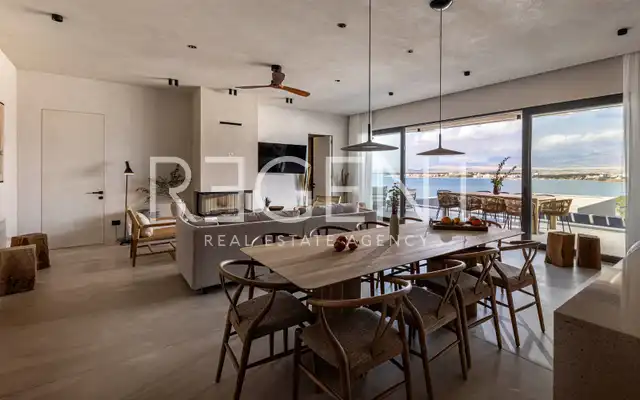 Pag, Povljana - Luxurious villa with heated pool and sea view