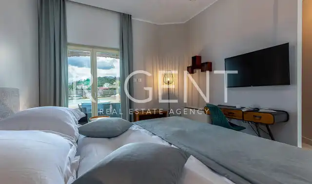 Opatija, Veprinac – Luxuriöse Villa auf einem Grundstück von 1175 m2