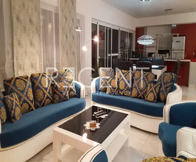 Vis - Belle villa avec vue sur la mer 300 m2