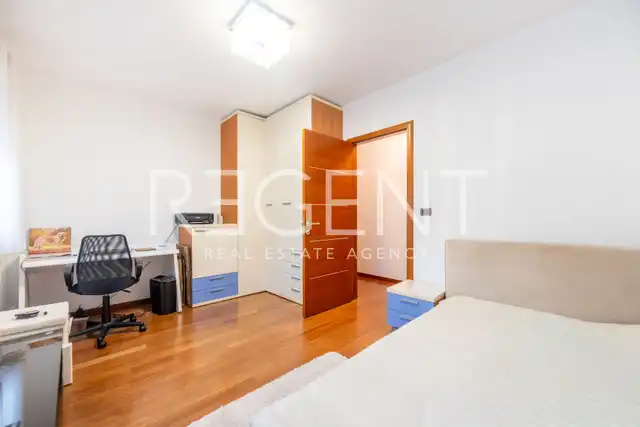 Záhřeb, Šestine - Vynikající penthouse v městské vile 123 m2 k pronájmu