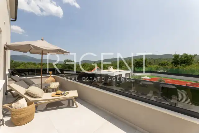 Trogir, Seget - Modern villa with heated pool and sea view