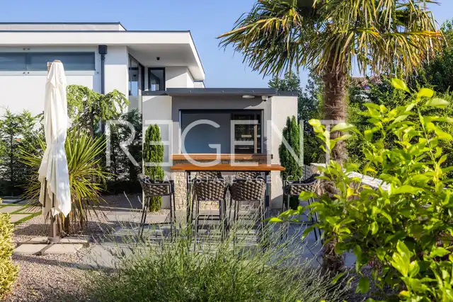 Krk, Linardići - Villa di lusso con vista mare, piscina a sfioro e sauna 350m2