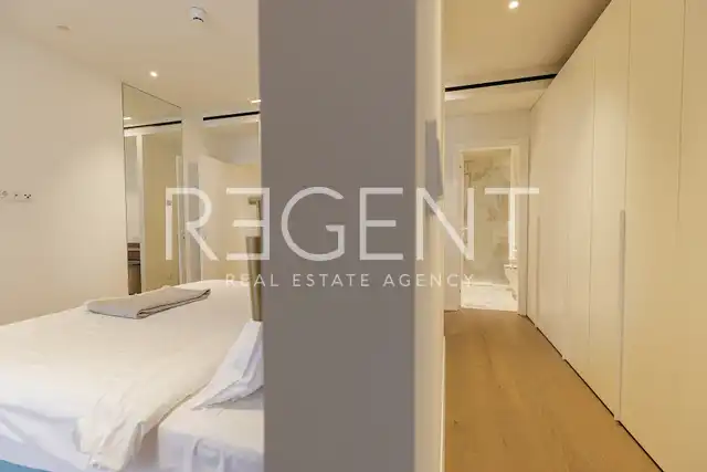 Istra, Petram Resort – trosoban apartman 95 m², balkon, pogled na park
