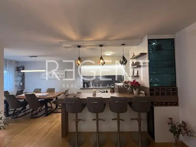 Zagreb, Centre - Penthouse dans un immeuble neuf