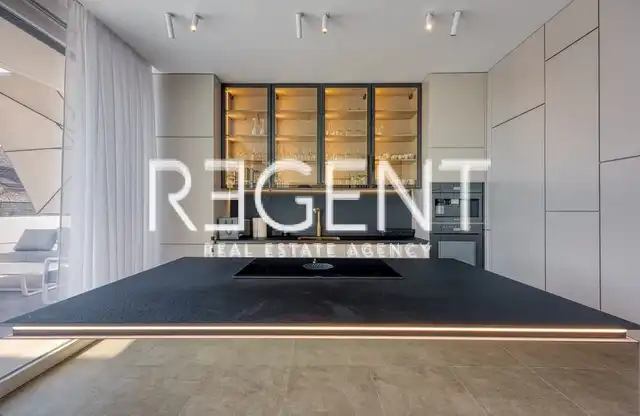 Istrie, Rovinj - Exkluzivní vila s bazénem 178 m2