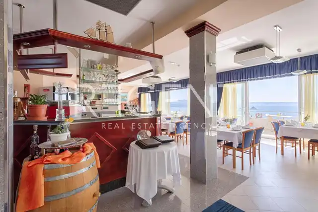 Trogir - Un hôtel élégant avec vue sur la mer