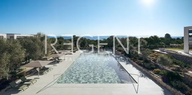 Zadar, Petrčane - Dvoetažni penthouse s terasom, loggiom i vrtom