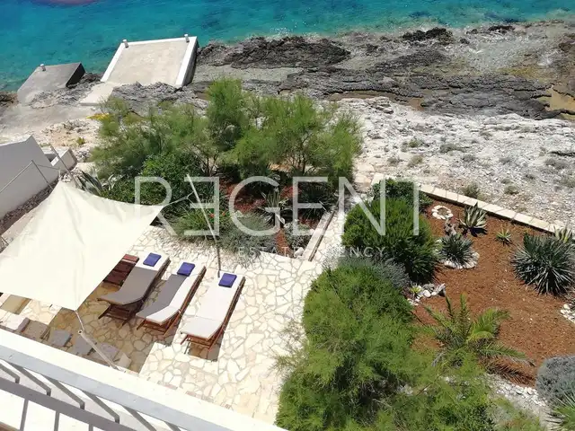 Ostrov Korčula - Nádherná úžasná vila pri mori 312 m2