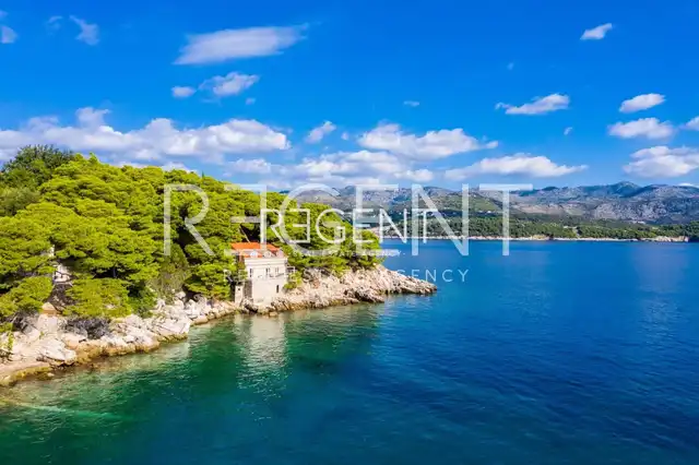 Dubrovnik – Einzigartiges Steinhaus in erster Reihe zum Meer