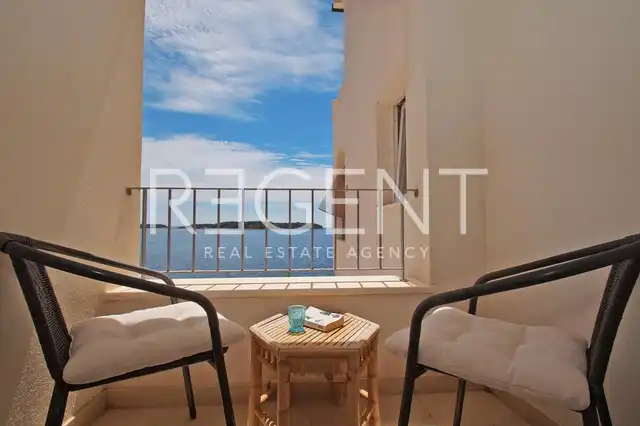 Ostrov Korčula - Nádherná úžasná vila pri mori 312 m2