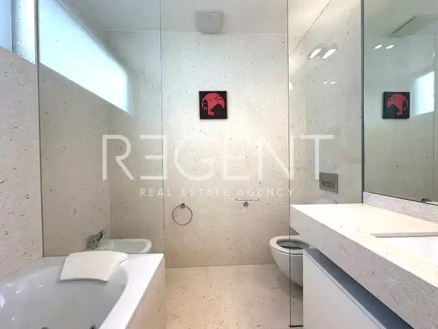 Zagreb, Center, Ban Center - Exclusive penthouse with a view of the cathedral