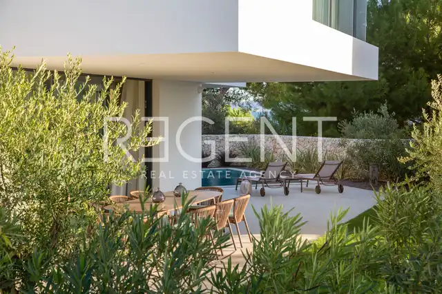 Sukošan – Moderne Luxusvilla mit Pool 495 m2