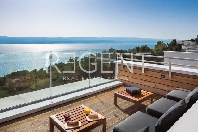 Omiš – Dvě exkluzivní vily s bazény a panoramatickým výhledem