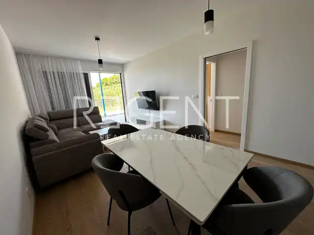 Spalato, Žnjan - Appartamento con due camere da letto in affitto a lungo termine, 80m2