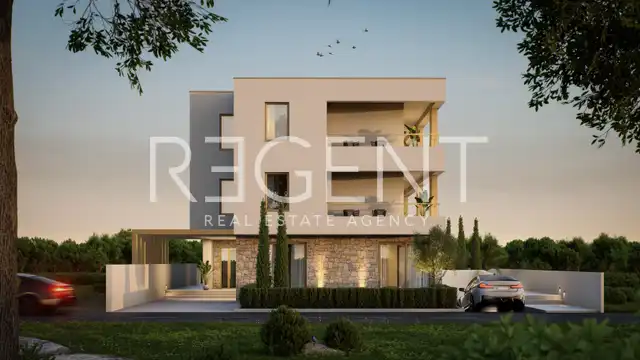 Umag - Projekt višestambene zgrade s građevinskom dozvolom