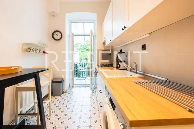 Zagreb, center - Completely renovated two-room apartment, for rent