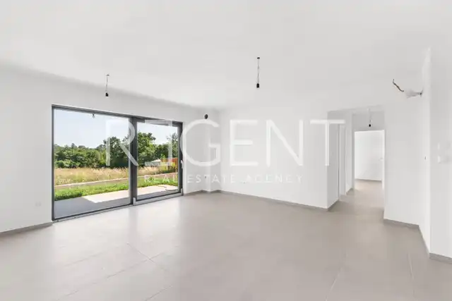 Istria, Vabriga - apartment with a roof terrace