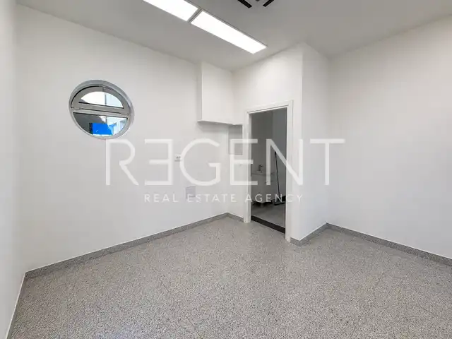 Zagreb, Malešnica – commercial space 110 sq m for rent, 2 parking spaces