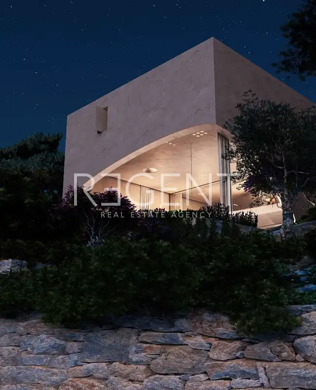 Brač, Postira - Stavební pozemek s projektem vily