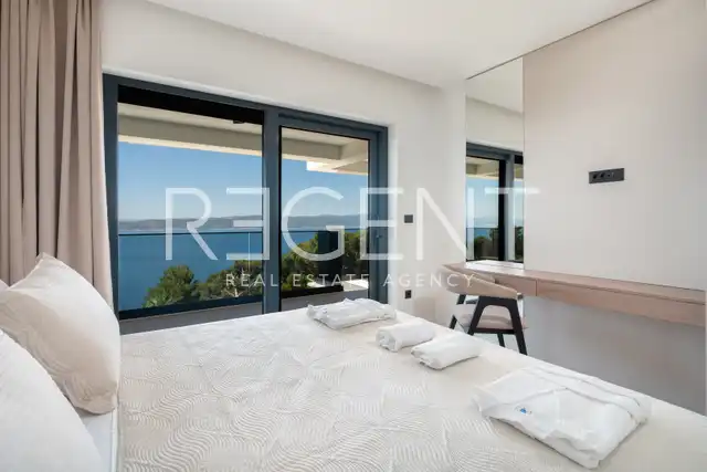 Makarska, Brela - Luxusná vila s panoramatickým výhľadom na more 317 m2