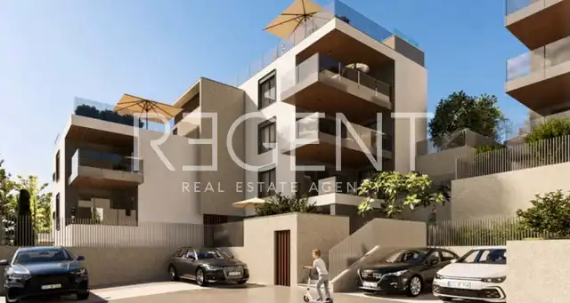Primošten — Villa 171 m², 3 chambres, 2 terrasses, jardin, piscine, vue sur mer