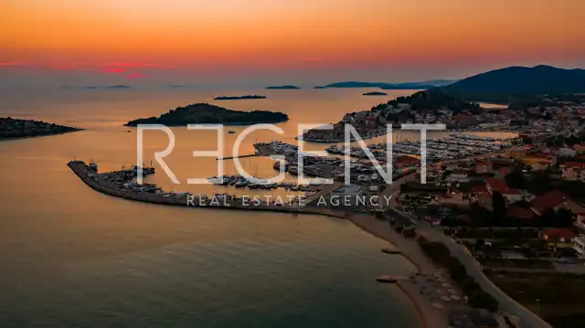 Šibenik, Tribunj - trosoban stan novogradnja