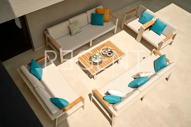Marina Hills Resort — 3 vily s bazénom, 12 izieb a výhľad na more