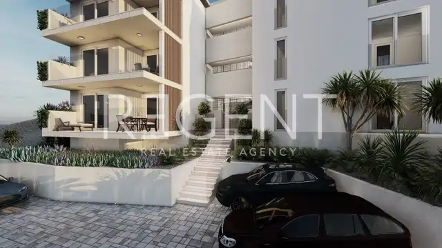 Trogir, Okrug Gornji - Appartamento con tre camere da letto con terrazza e giardino
