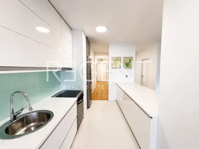 Zagreb, Jarun - zu vermieten, 2-Zimmer-Wohnung 63 m², 1. Stock, ruhige Lage