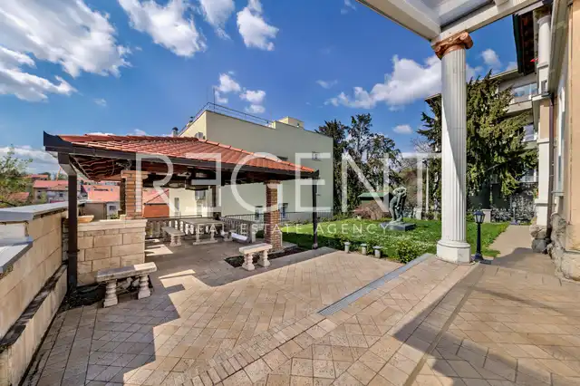 Záhřeb, Šalata – Luxusní rodinná vila 325 m2