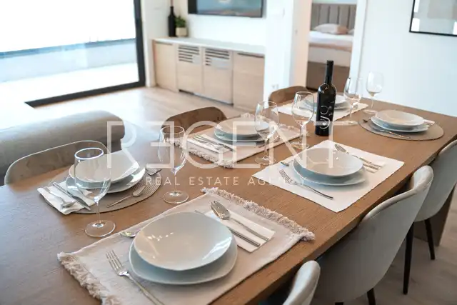 Opatija – Appartement moderne de trois pièces avec vue sur la mer 128,52 m2