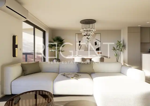 Umag – stan 75m2, balkon 57m2, garažno mjesto u blizini mora