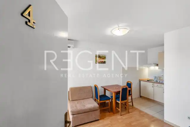 Makarska, Centrum - Apartmánový dom v blízkosti centra s hrubou plochou 186 m2