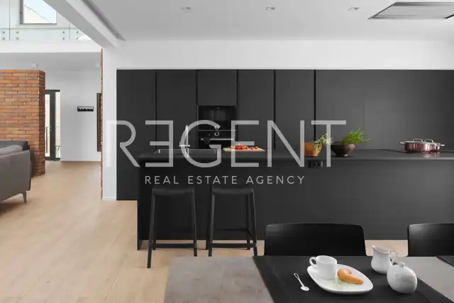 Istrie, Ližnjan - luxusní vila s privátním bazénem 400m2