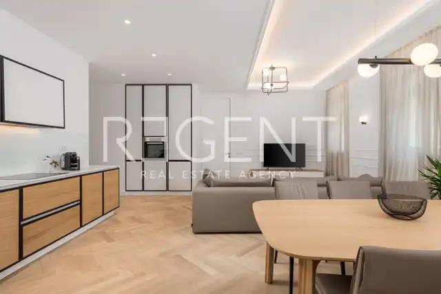 Opatija, Centar - Luxuriöse Wohnung in einer Villa in einzigartiger Lage, 91 m2
