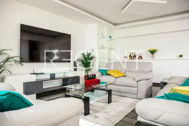 Split, Podstrana - Luxury villa with sea view