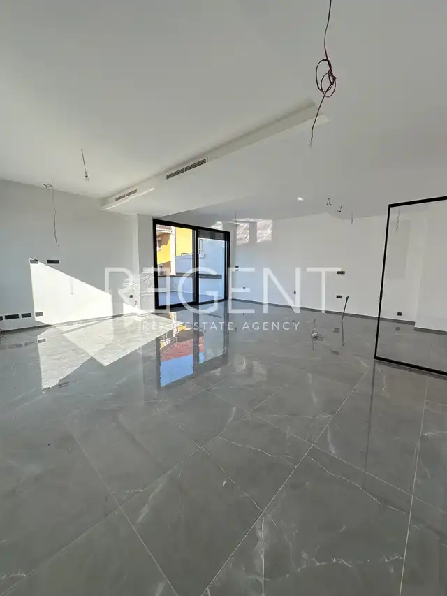 Zagreb, Šalata - Modern family villa in a prime location