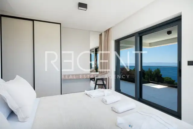Makarska, Brela - Luxusná vila s panoramatickým výhľadom na more 317 m2