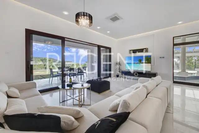 Dubrovnik - Glamorous villa with sea view