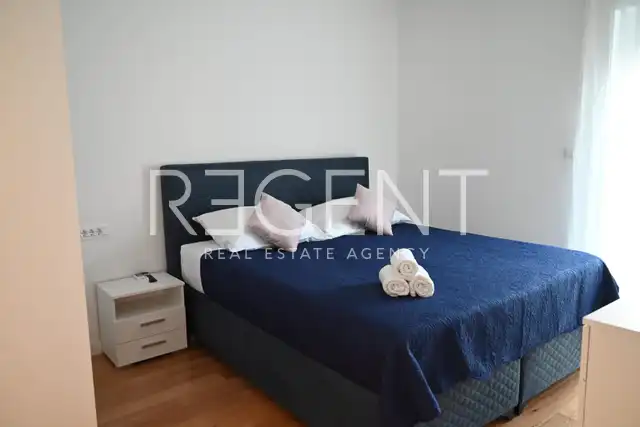 Podstrana, Strožanac - Two-bedroom apartment with garden 71 m2 long term