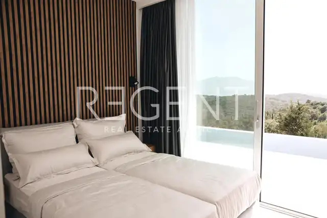 Korčula, Žrnovo - Luksuzna družinska vila s čudovitim pogledom 360 m2